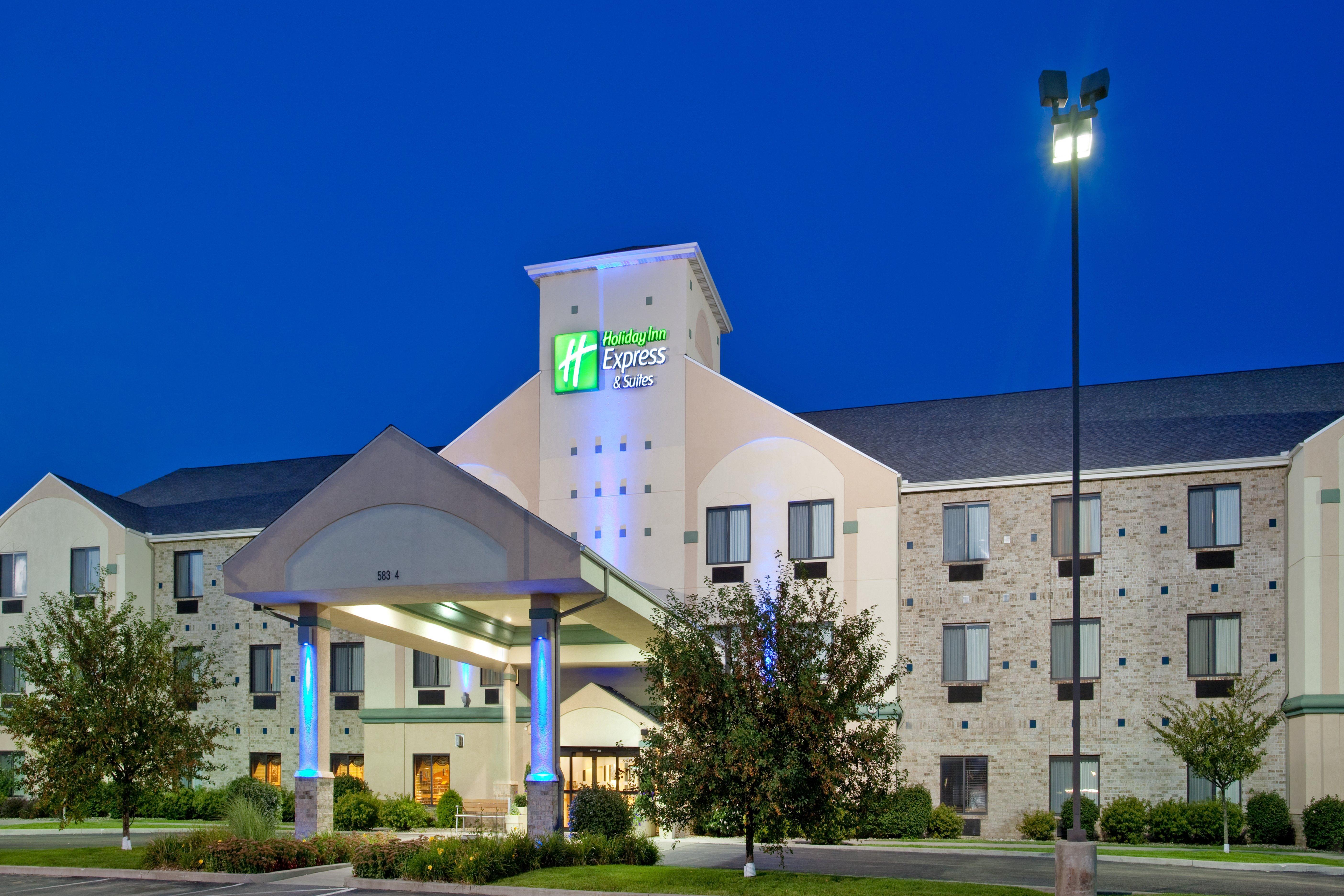 Holiday Inn Express Hotel & Suites Elkhart-South, An Ihg Hotel Esterno foto